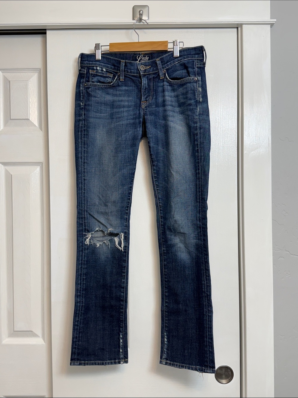 🌵 3 for $20 Luck brand Zoe straight Jeans